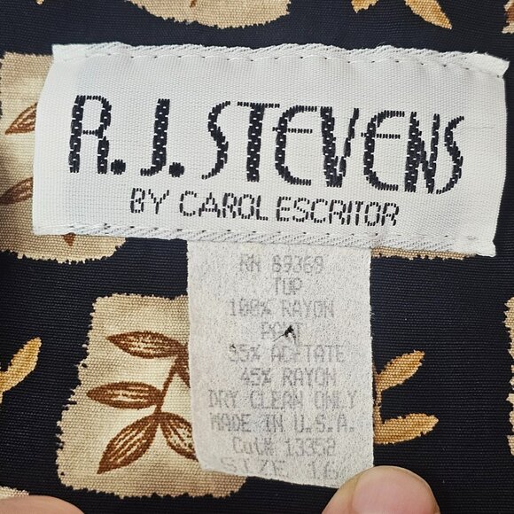 R.J. Stevens By Carol Escritor Top Blouse Button Down Size 16 V-Neck Fall Autumn - Picture 6 of 9